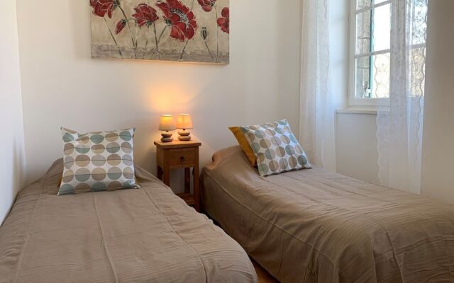 Pretty Holiday Home With Terrace, Garden, Barbecue, Veranda