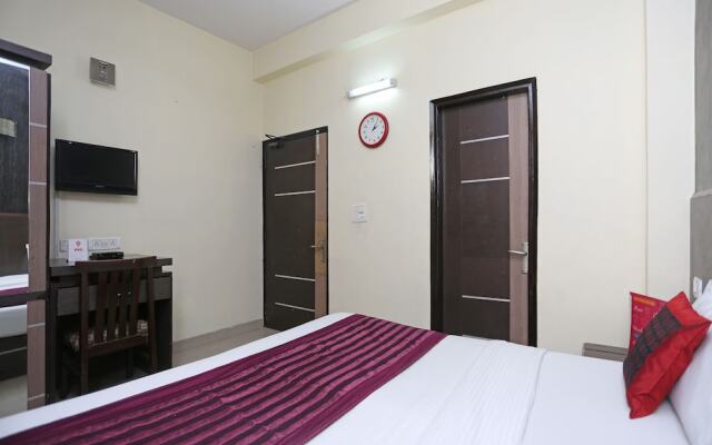 OYO 9601 Hotel Sunshine Residency Castle