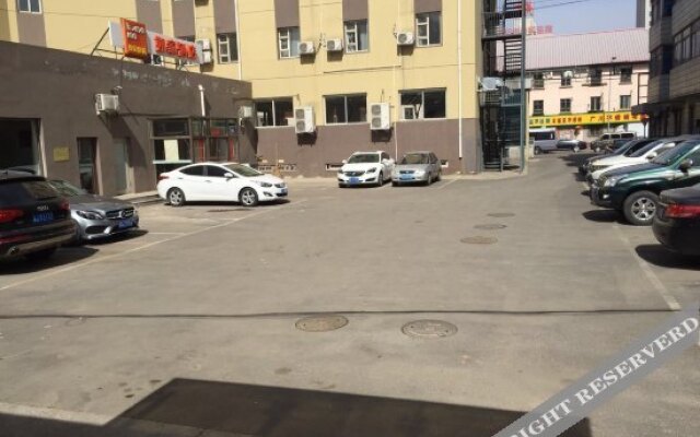 Yijin Qingju Hotel (Longzhimeng Orthopaedics Hospital)