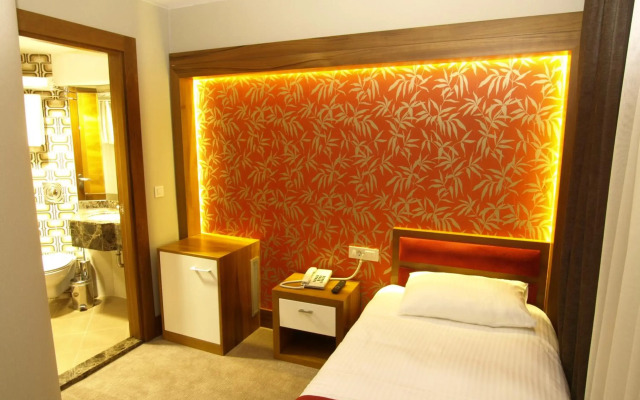 Bella Hotel