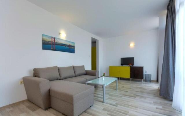 Odyssey Family Hotel