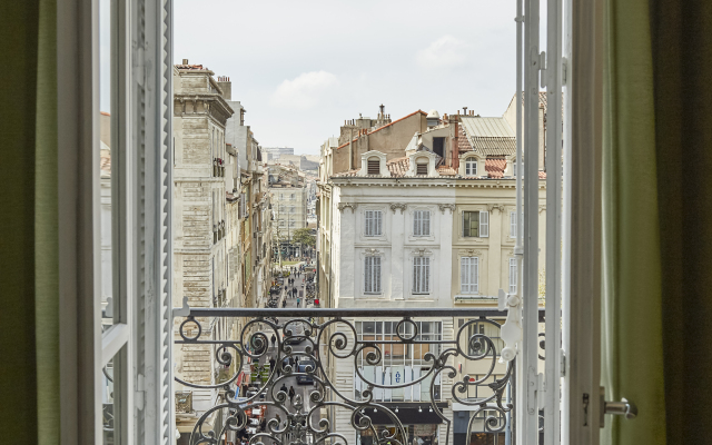 Hôtel Amista Marseille (ancien Hôtel Saint-Louis Vieux Port)
