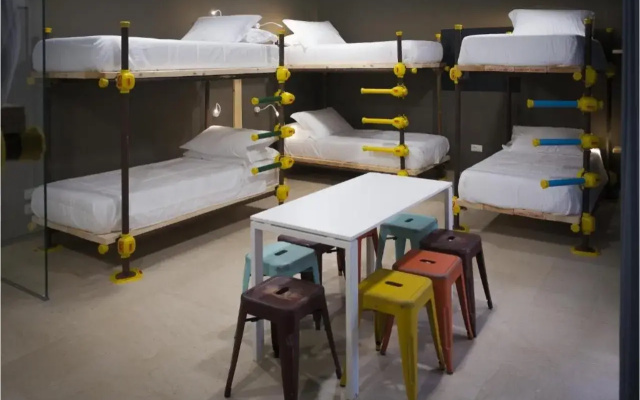 Hostelò Luxury Hostel