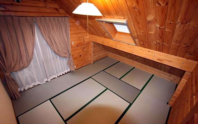 Log Cottage Epoch