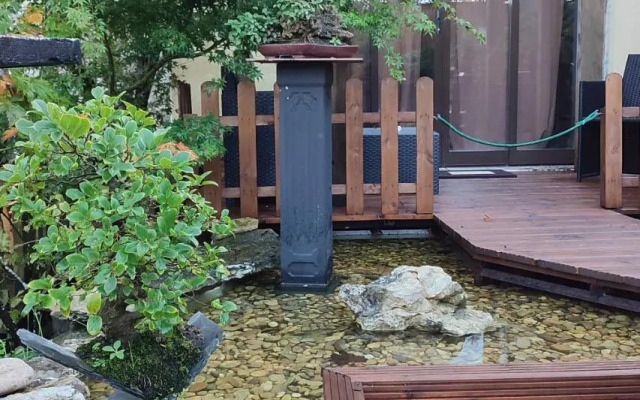 Bonsai Family Residence