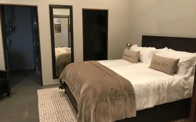 Bed & Barrel at Stonehouse Cellars