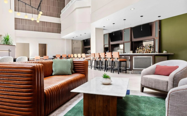 Sheraton Suites Galleria-Atlanta