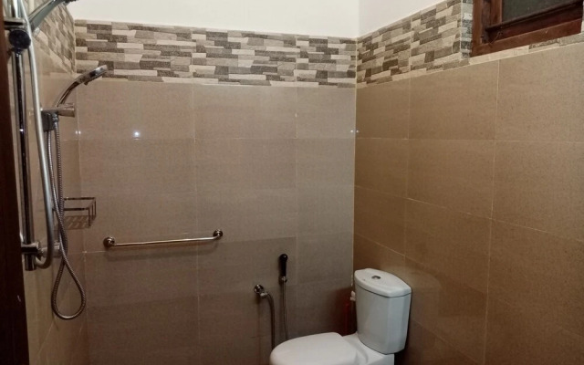 Surf & Relax Inn Arugambay
