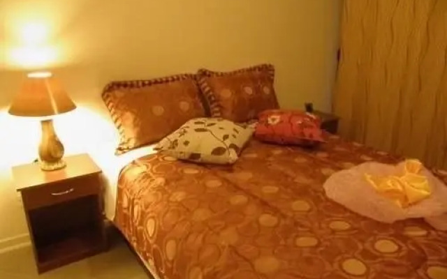 YQ Santiago Suites