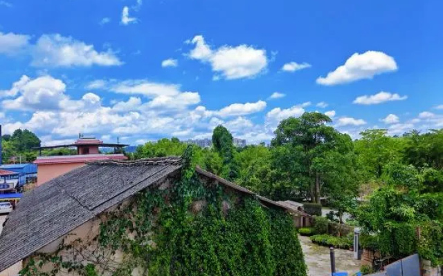 Yiyeju Chinese Inn (Pu'er Tea Horse Ancient City) – Outside – Pu'er