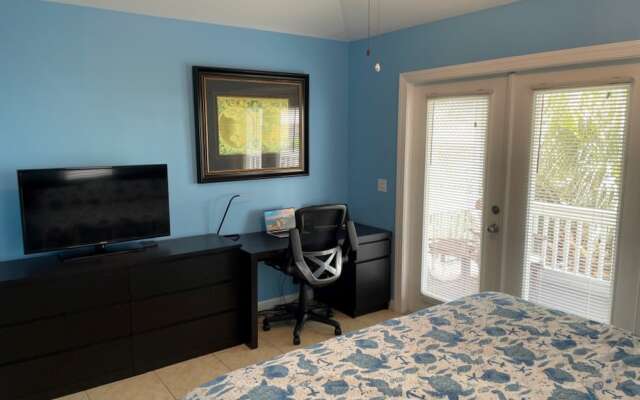 Coral Garden by Avantstay Great Location w/ Balcony & Shared Pool