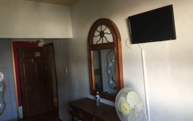 Posada Espejos Holistic