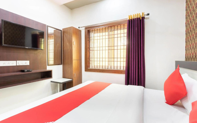 Flagship 27867 Savitri Regency