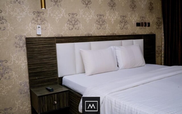Mo-House Hotels and Apartments