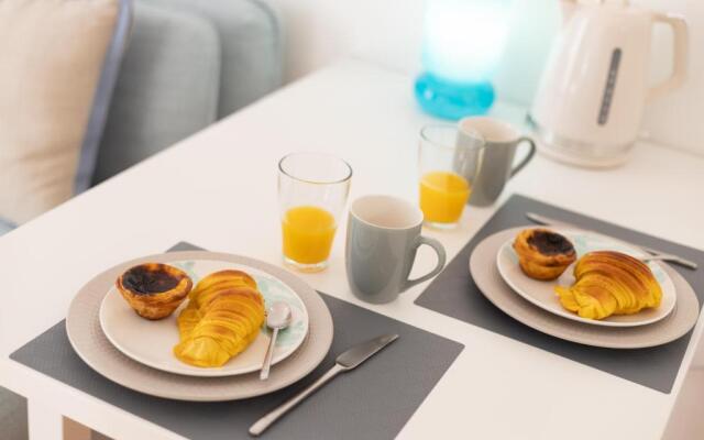 Sweet Flat 4Two in City Center w/ Balcony