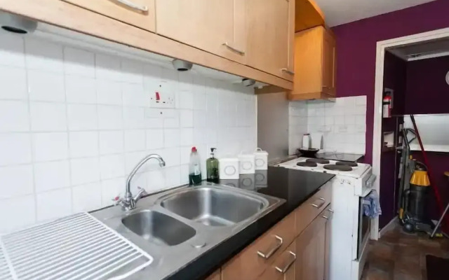 Tony Asga - Sakina Apartment