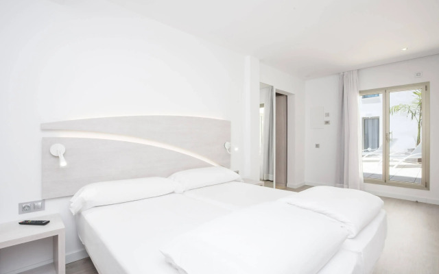 Som Llaut Boutique Hotel