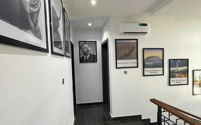 The Azaria Hotel & Apartment