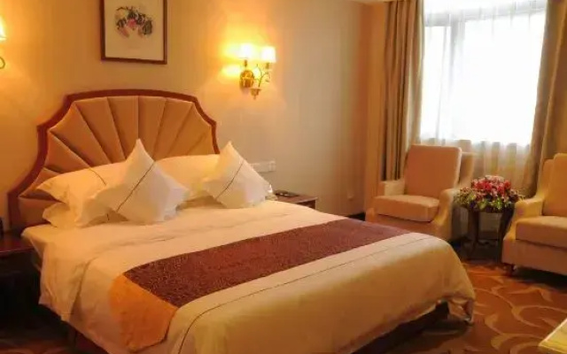 Minhang Julong Hotel