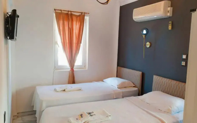Haluk Hotel