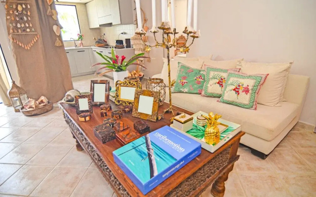 Beach Front Apartment No01