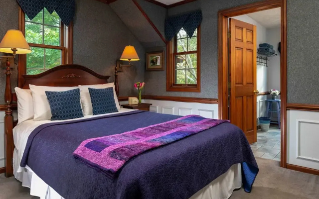 Paddler's Lane Retreat