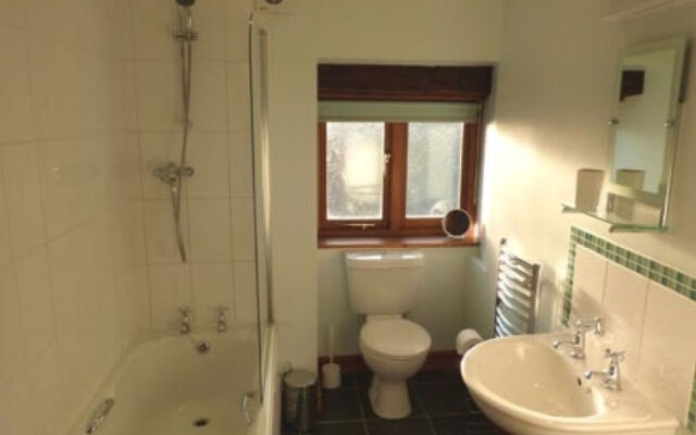 Holiday Home Llety'r Cwm