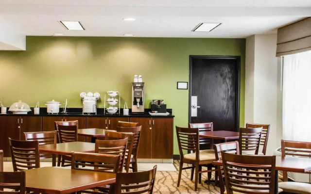 Sleep Inn And Suites