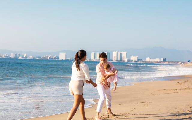 Playa Los Arcos Resort & Spa All Inclusive
