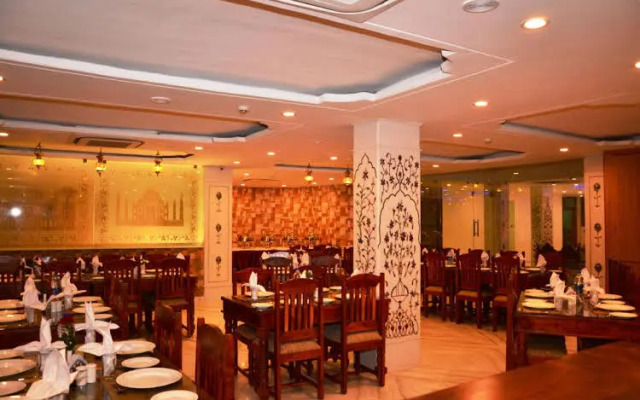 Hotel Malak Mahal