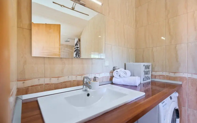 Hedera Estate, Hedera Studio 2