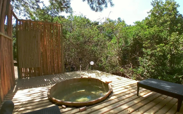 Lodge Terra Mar