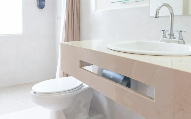 Hotel & Suites Nader