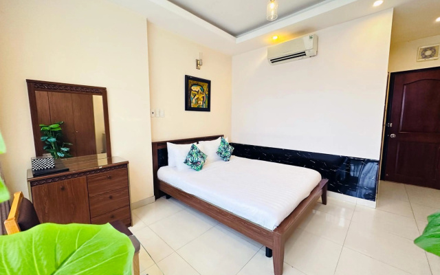 Calmette Hotel – Guest Rooms – Ho Chi Minh City