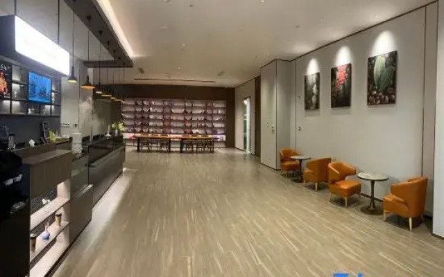 HanTing Hotel (Shanghai Luodian Ancient Town)