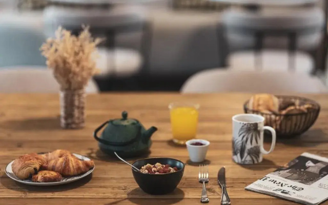 Maisons du Monde Hôtel & Suites - La Rochelle Vieux Port