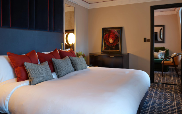 The Mayfair Townhouse – an Iconic Luxury Hotel