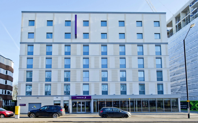 Premier Inn Slough Central South
