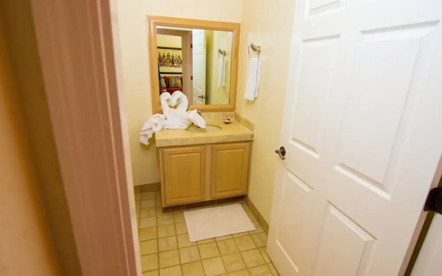 Delphin 504 - 2 Br Condo