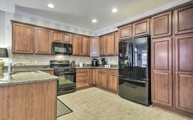 Lovely Morrisville Home w/ Patio & Gas Grill!