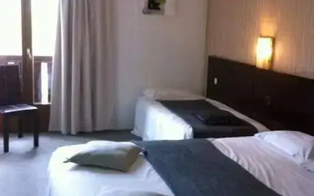 Altess Hotel