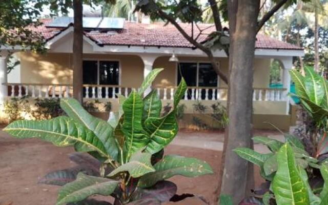 Hill Top Goa Lodge