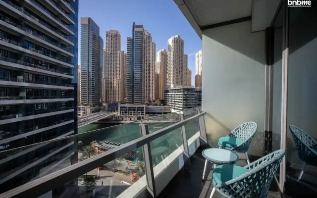 Classic Studio in the of the Marina Bnbmehomes