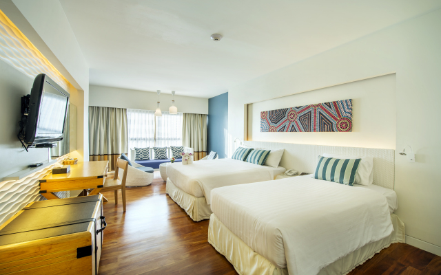 Jomtien Palm Beach Hotel And Resort