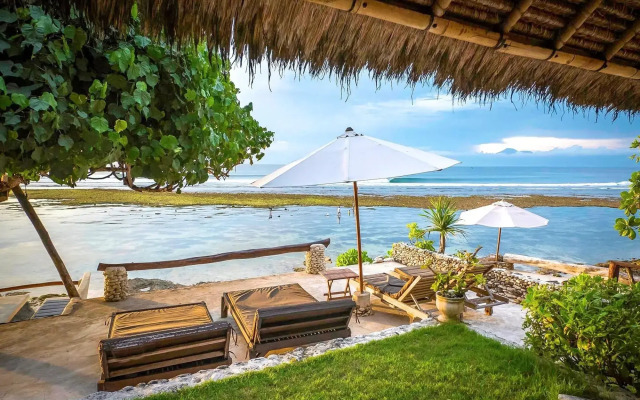 Rock 'n Reef Hotel