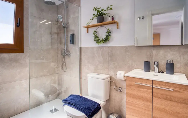 Olive & Ivy Guest House