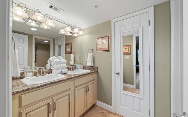 Seaspray West 105- Gulf Front