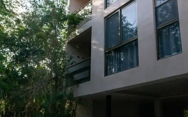 Santuario Apartments