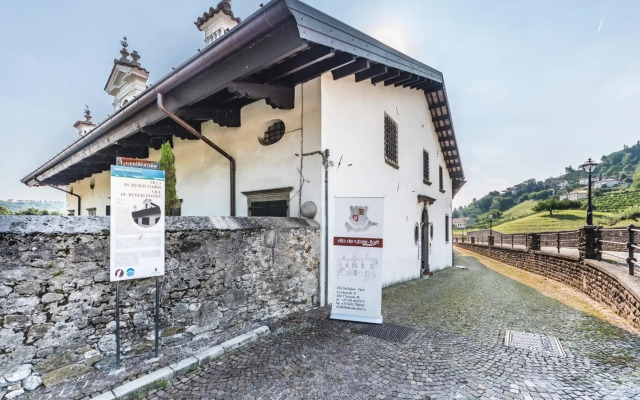 Villa De Rubeis Florit