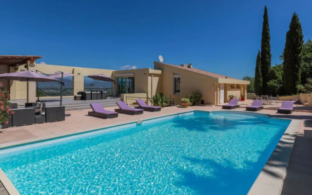 Holiday Home Villa Les Toscanes